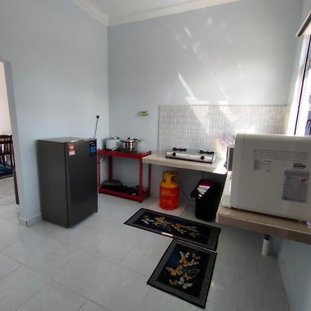 Tok Mek Homestay Setiu Esterno foto